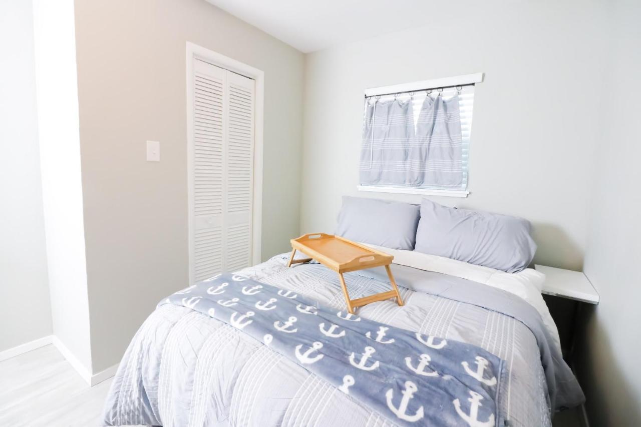 Sunny Daze Walk To Beach 2 Decks Pet Friendly Has A Mini Bar Galveston Zewnętrze zdjęcie