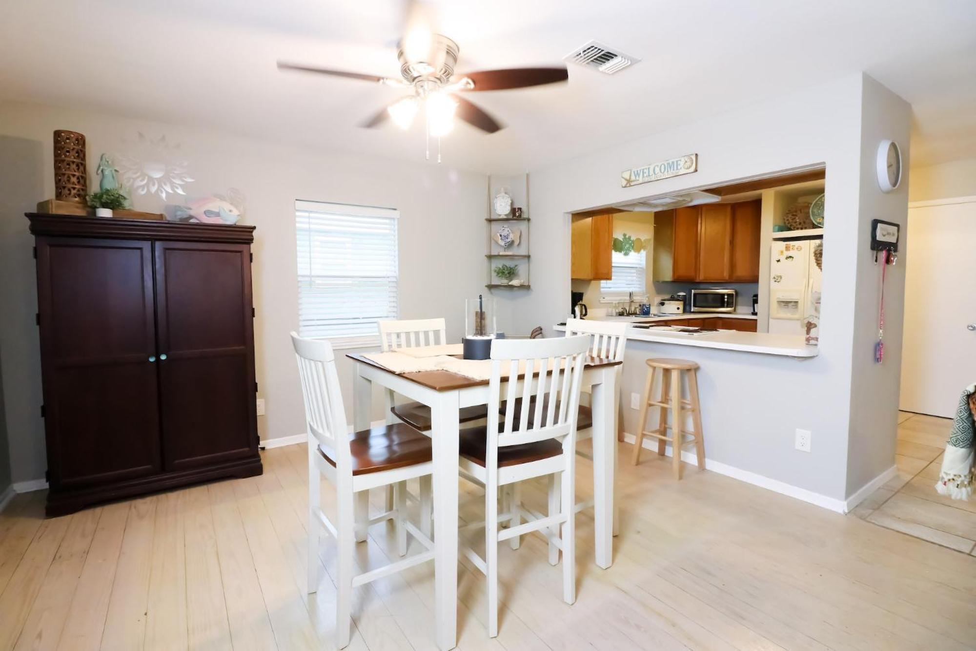 Sunny Daze Walk To Beach 2 Decks Pet Friendly Has A Mini Bar Galveston Zewnętrze zdjęcie