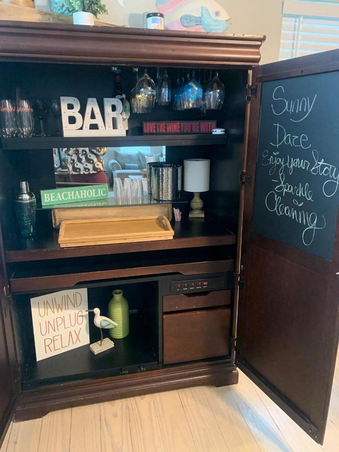 Sunny Daze Walk To Beach 2 Decks Pet Friendly Has A Mini Bar Galveston Zewnętrze zdjęcie