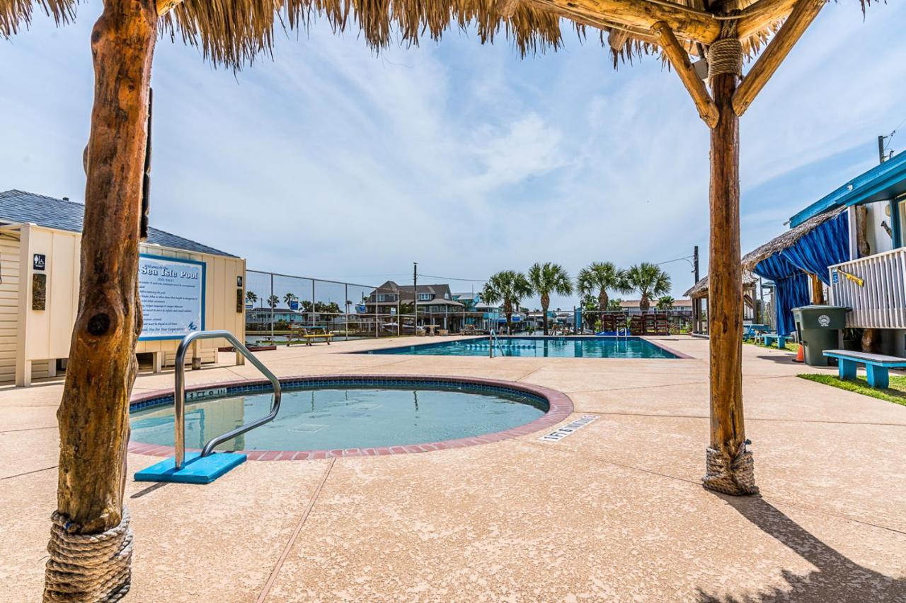 Sunny Daze Walk To Beach 2 Decks Pet Friendly Has A Mini Bar Galveston Zewnętrze zdjęcie